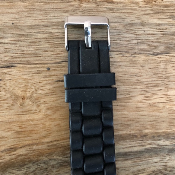 Vintage 2000s Owl Watch - Picture 3 of 5